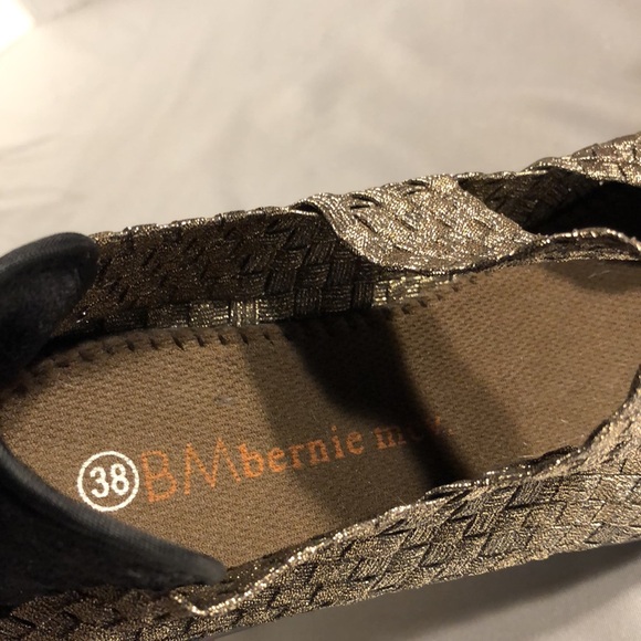 Bernie Mev Wedge Sandals Size 38 Woven Shoe Womens - Picture 16 of 16